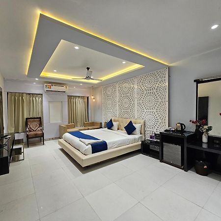 Hotel Mk Vivanta Gwalior Εξωτερικό φωτογραφία