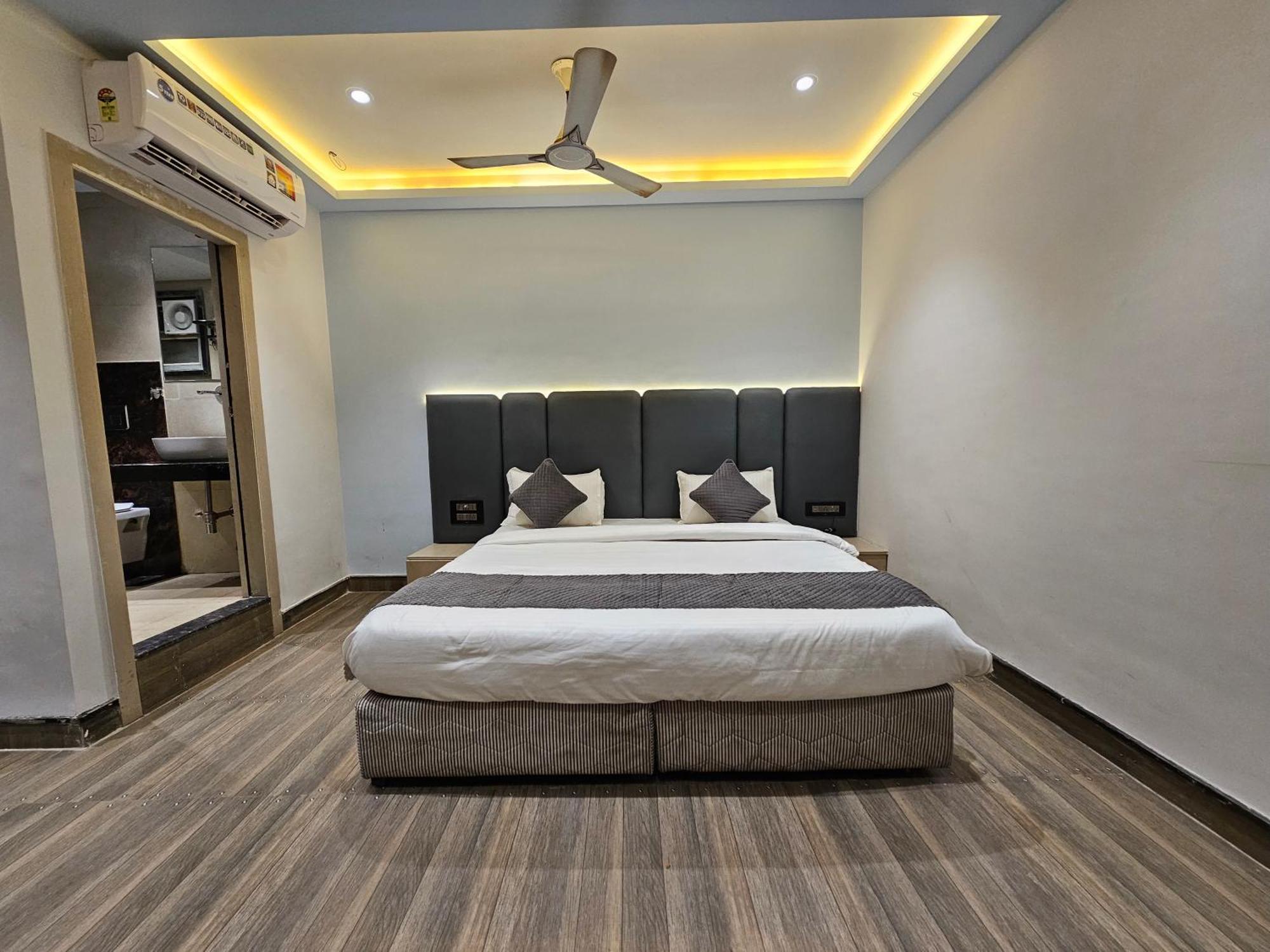 Hotel Mk Vivanta Gwalior Εξωτερικό φωτογραφία
