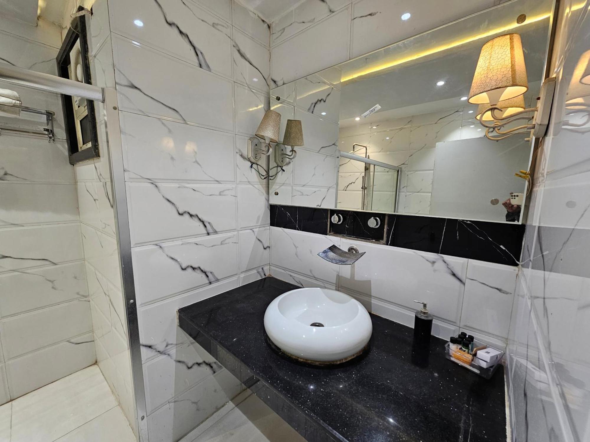 Hotel Mk Vivanta Gwalior Εξωτερικό φωτογραφία