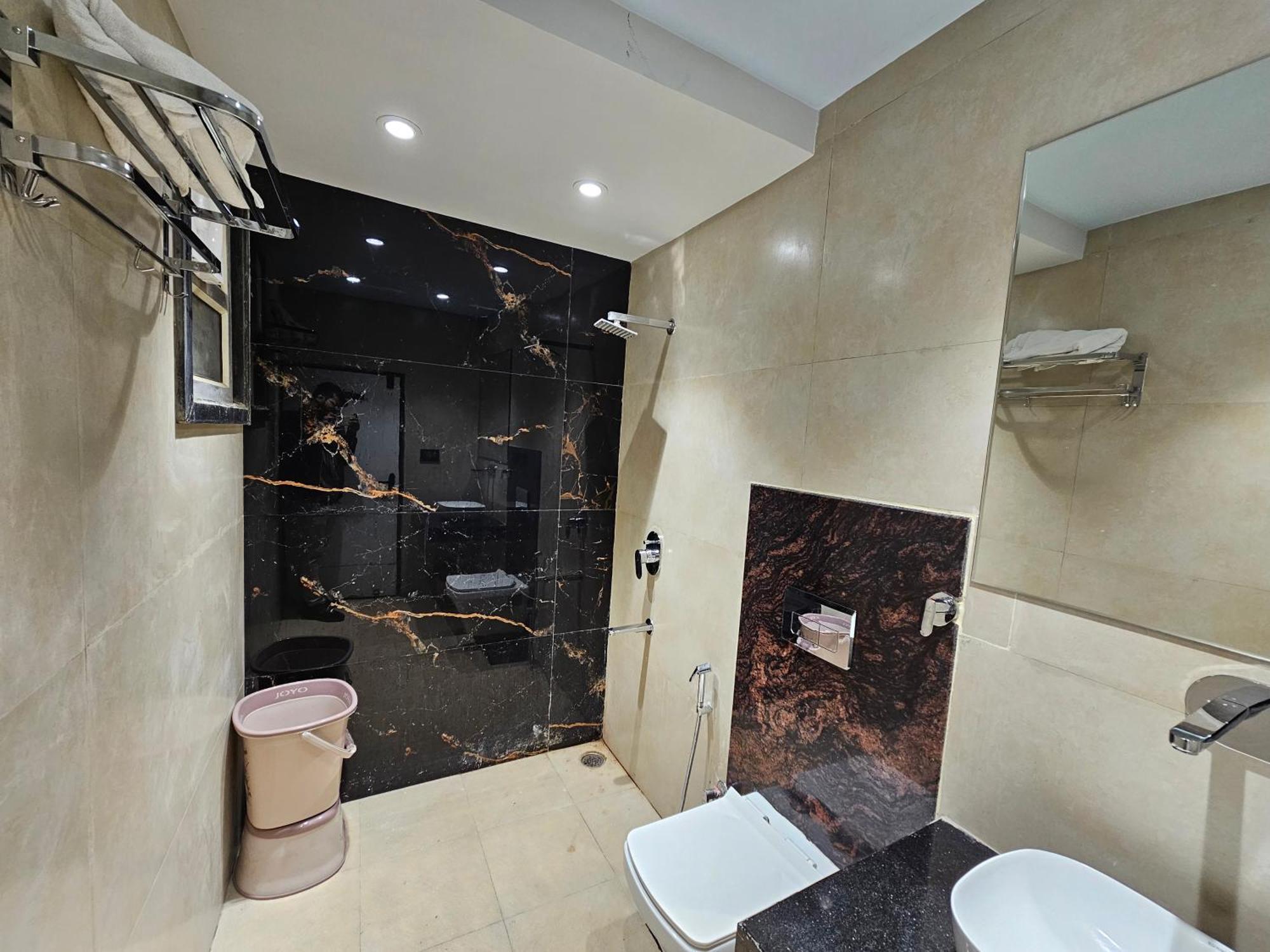 Hotel Mk Vivanta Gwalior Εξωτερικό φωτογραφία